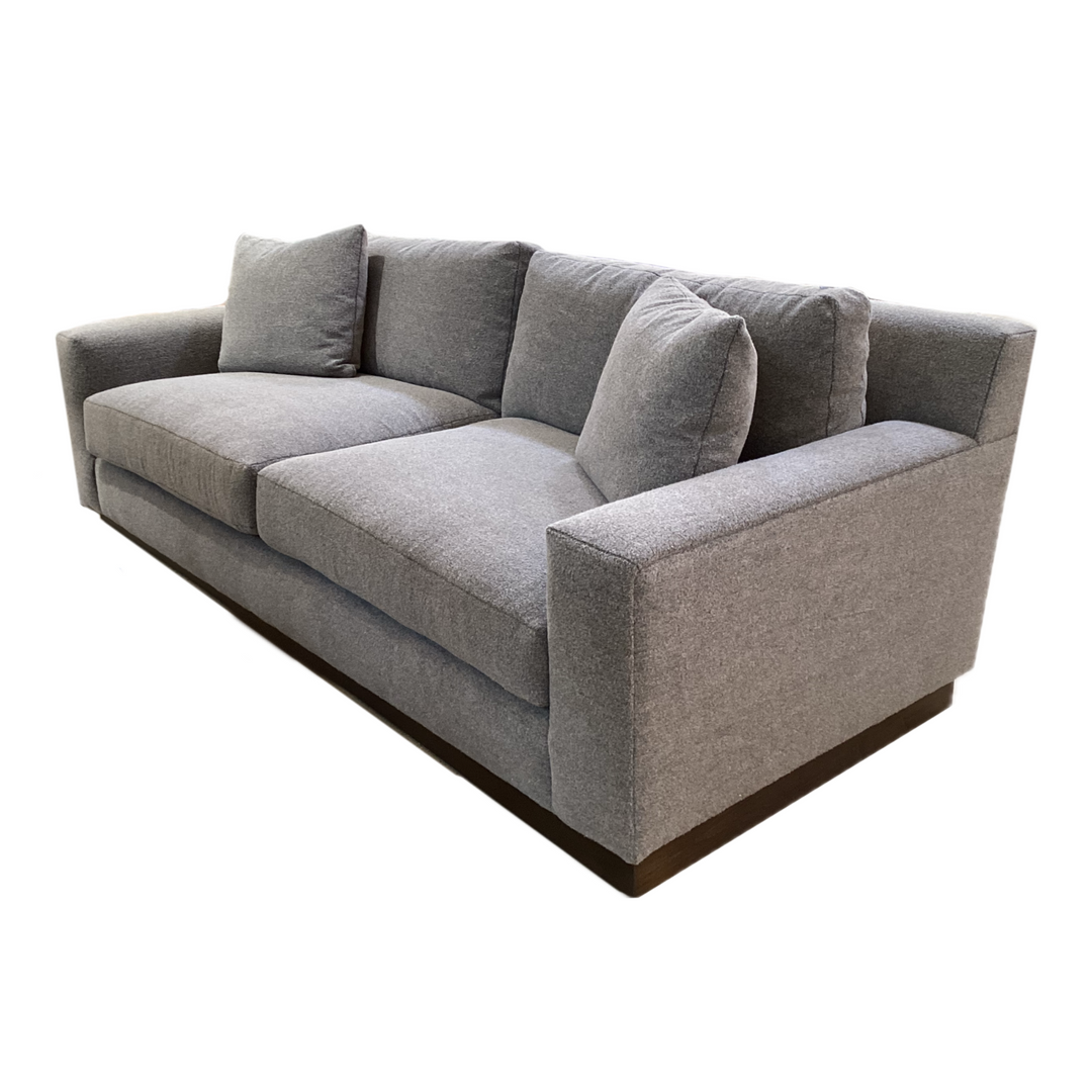 Mendel Sofa
