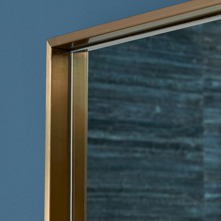 Harland Mirror, Brass