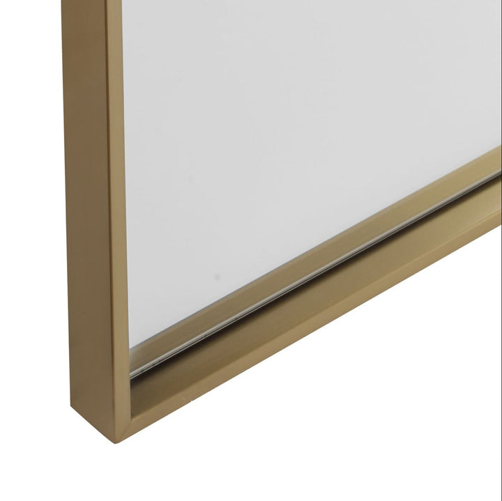 Harland Mirror, Brass