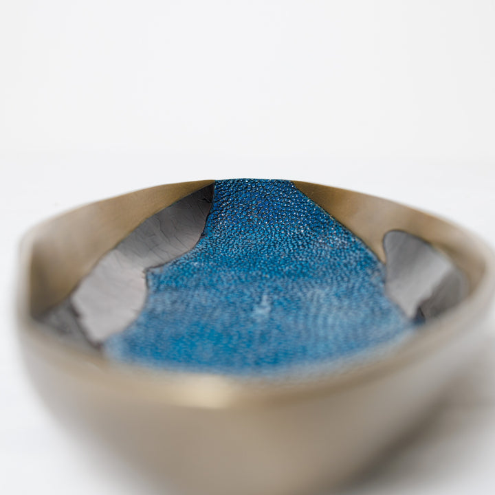 Medium Blue Penshell and Shagreen Bowl