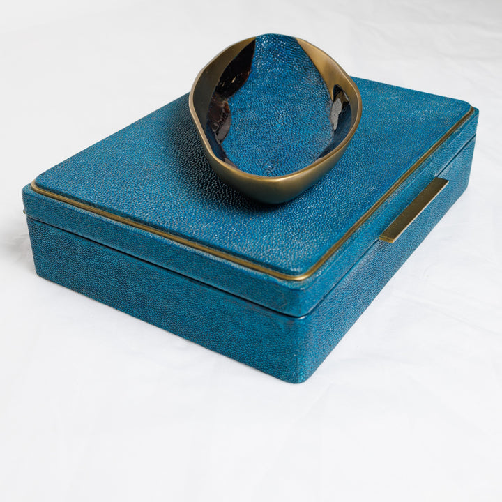Medium Blue Penshell and Shagreen Bowl