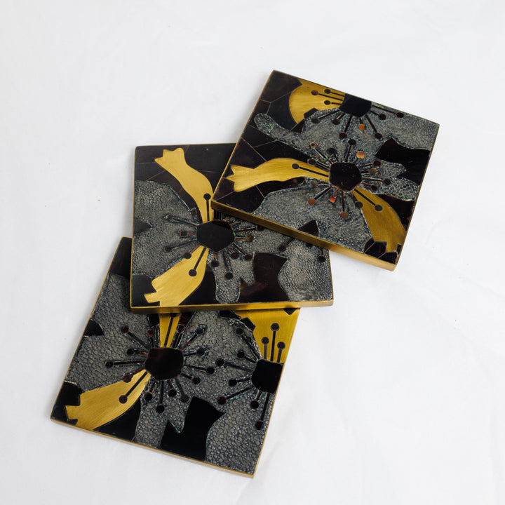 Queen Coaster In Flower Pattern