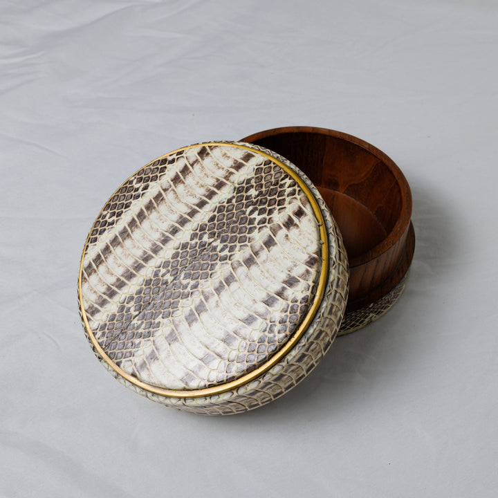 Small Round Box In Natural Snakeskin