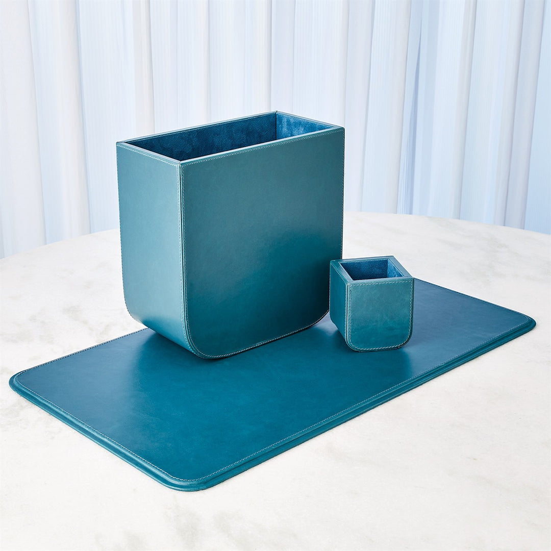 Radius Edge Leather Pencil Cup